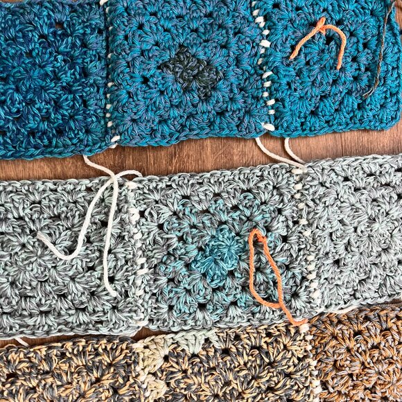 Blue Tan Crochet Quilt Fiber Yarn and Square Starter Lot - Picture 5 of 16